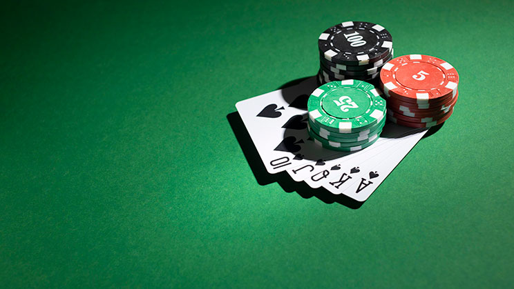 Memahami Probabilitas dan Matematika di Balik Poker Online: Mengoptimalkan Keputusan Anda