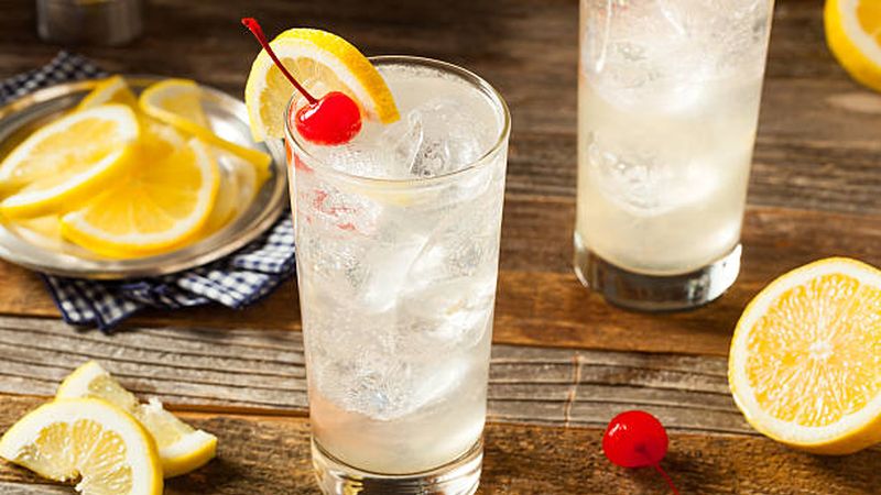 Tom Collins: Fizz and Fun